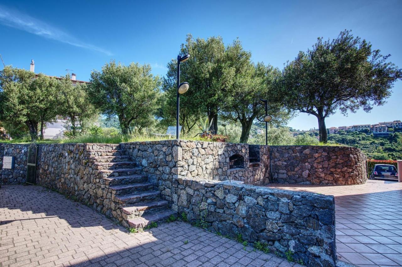 Villa Zafferano Suites Челле-Лигуре Экстерьер фото