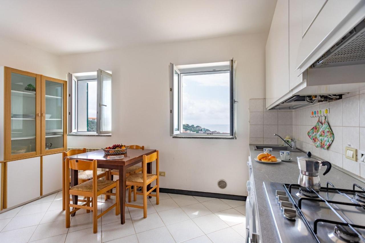 Villa Zafferano Suites Челле-Лигуре Экстерьер фото